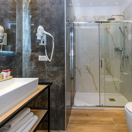 Po1 Augusto - Po2 Cesare - Po3 Nerone Lejlighed *