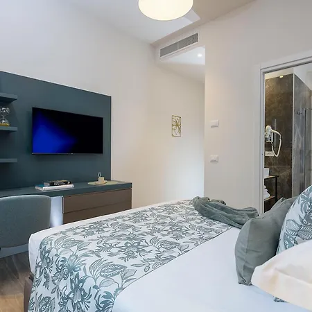 Po1 Augusto - Po2 Cesare - Po3 Nerone Lejlighed Rom