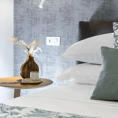 Po1 Augusto - Po2 Cesare - Po3 Nerone Lejlighed