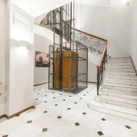 Po1 Augusto - Po2 Cesare - Po3 Nerone Apartment Rome