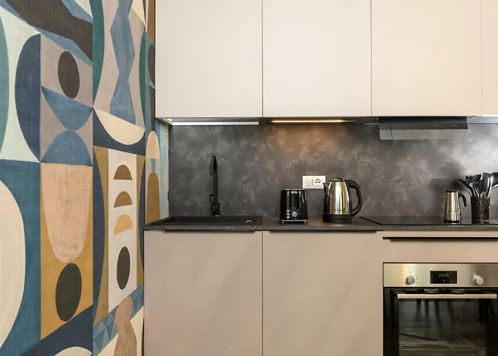 Po1 Augusto - Po2 Cesare - Po3 Nerone Lägenhet *