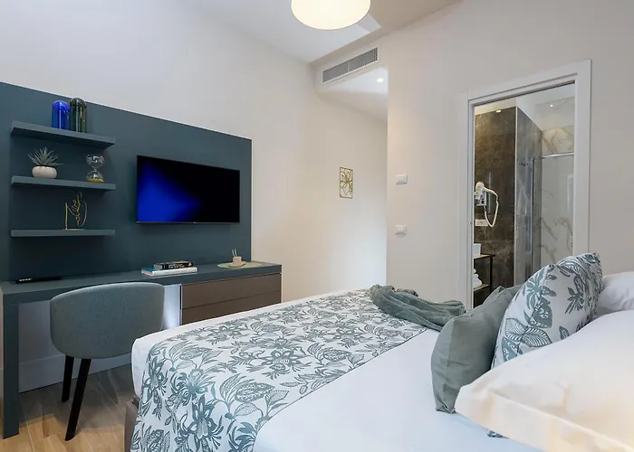 Po1 Augusto - Po2 Cesare - Po3 Nerone Lägenhet Rom