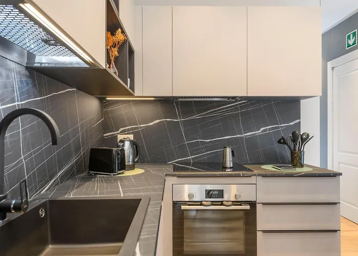 Po1 Augusto - Po2 Cesare - Po3 Nerone Lägenhet Rom