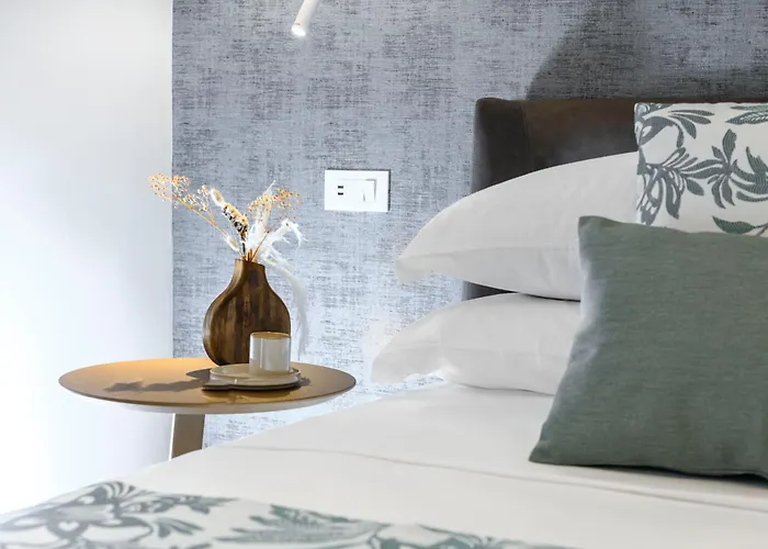 Po1 Augusto - Po2 Cesare - Po3 Nerone Lägenhet